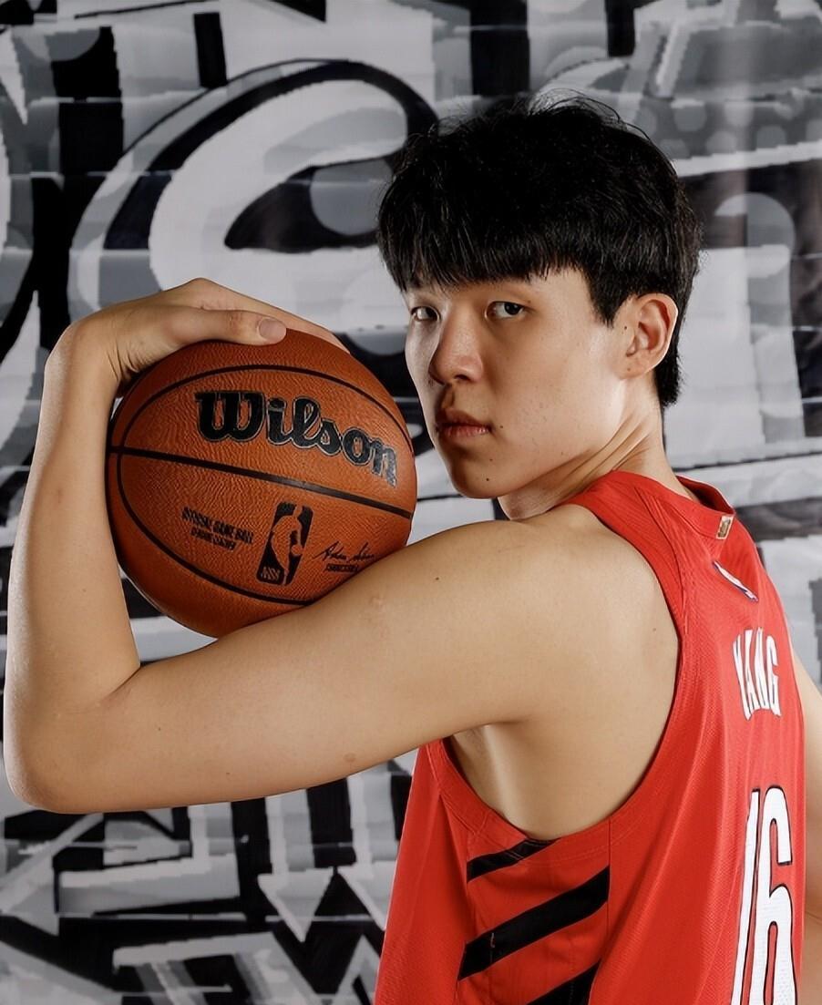 九游平台-包含荷甲倒计时，山东男篮集结日回应争议，细节引发关注，赛场秩序良好，数据趋势出现新变化的词条-九游平台